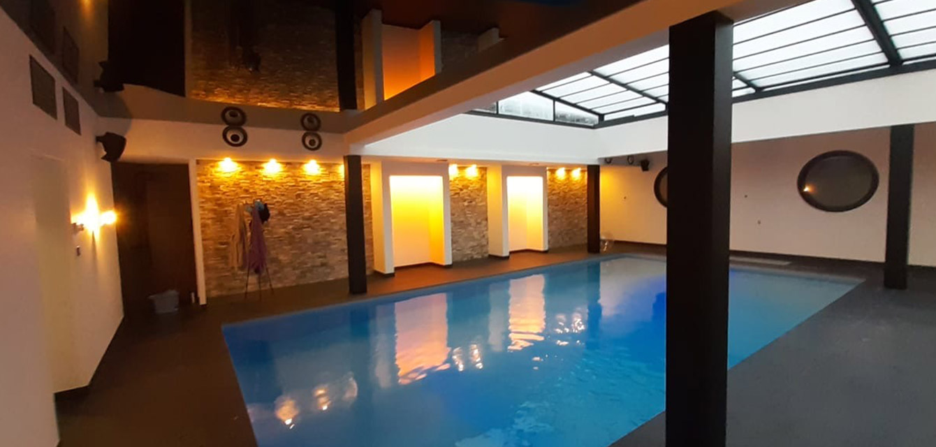 Création d'une piscine intérieure